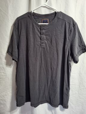Denver Hayes Charcoal Gray Short-Sleeve Henley, Size 2XL